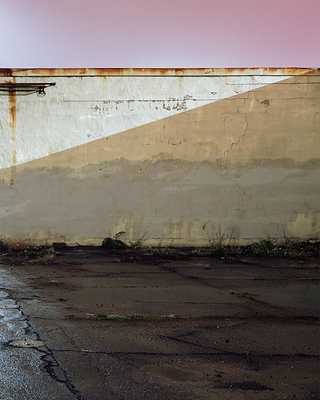 Illustration for article titled These Photos of an Empty City at Night Will Haunt Me Forever